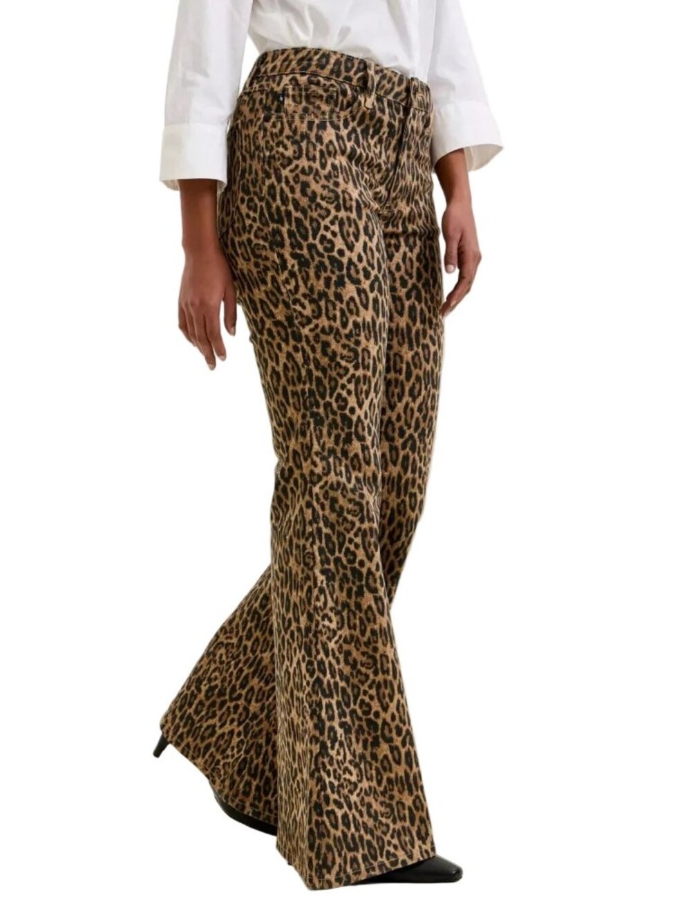 Judy Blue Jacqueline Mid-Rise Slim Fit Wide Flare Leg Denim Leopard Jean Pants - Picture 6 of 10